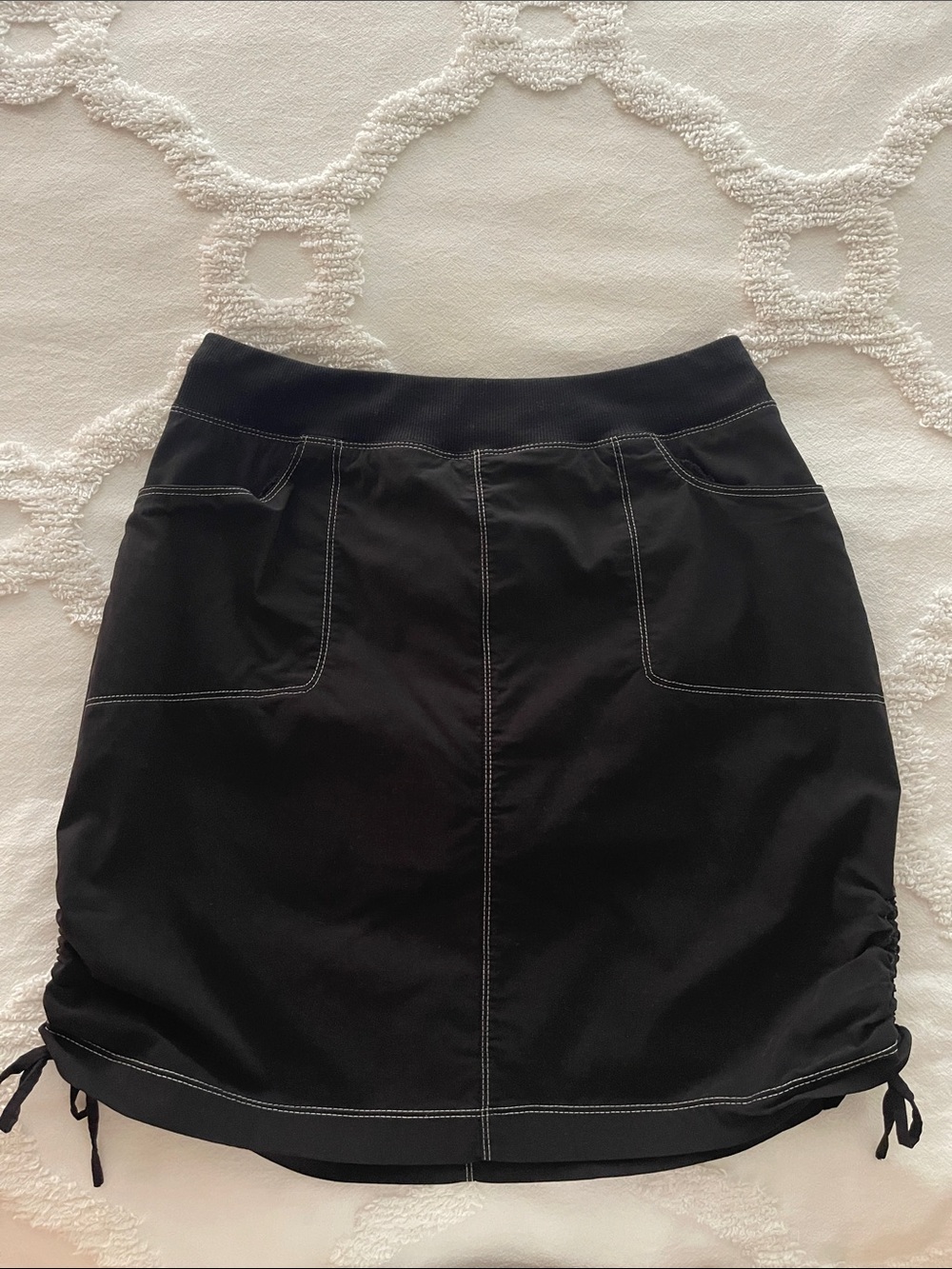 Black skort size small